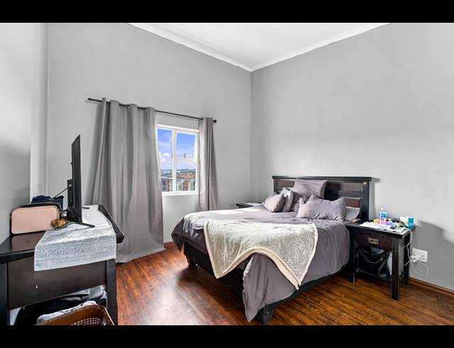 2 BEDROOM APARTMENT FOR SALE IN BARBEQUE DOWNS